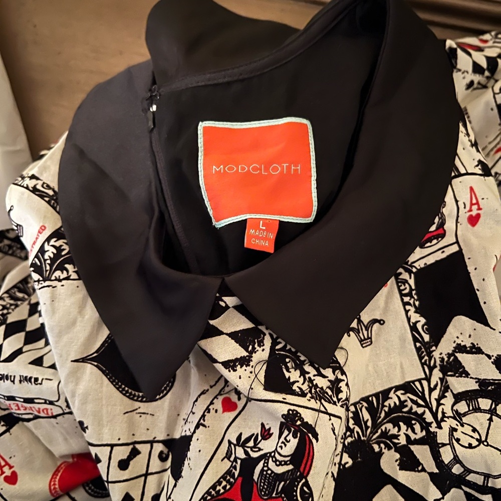 MODCLOTH Alice In Wonderland Dress - Picture 3 of 3